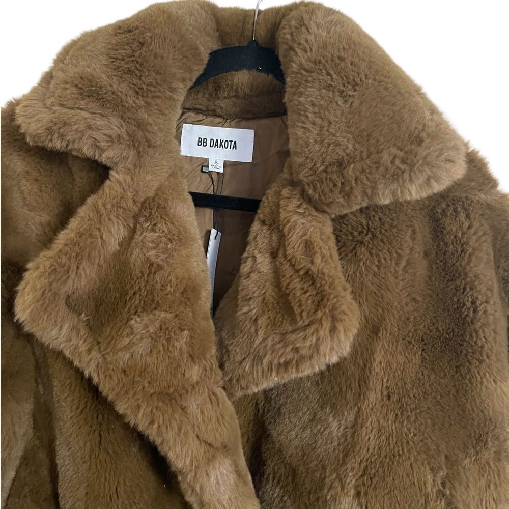BB Dakota Big Time Plush Jacket - Picture 3 of 11